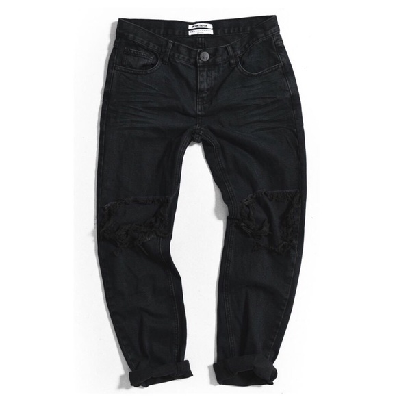 One Teaspoon Denim - HP🎉 One Teaspoon Awesome Baggies in Black Van